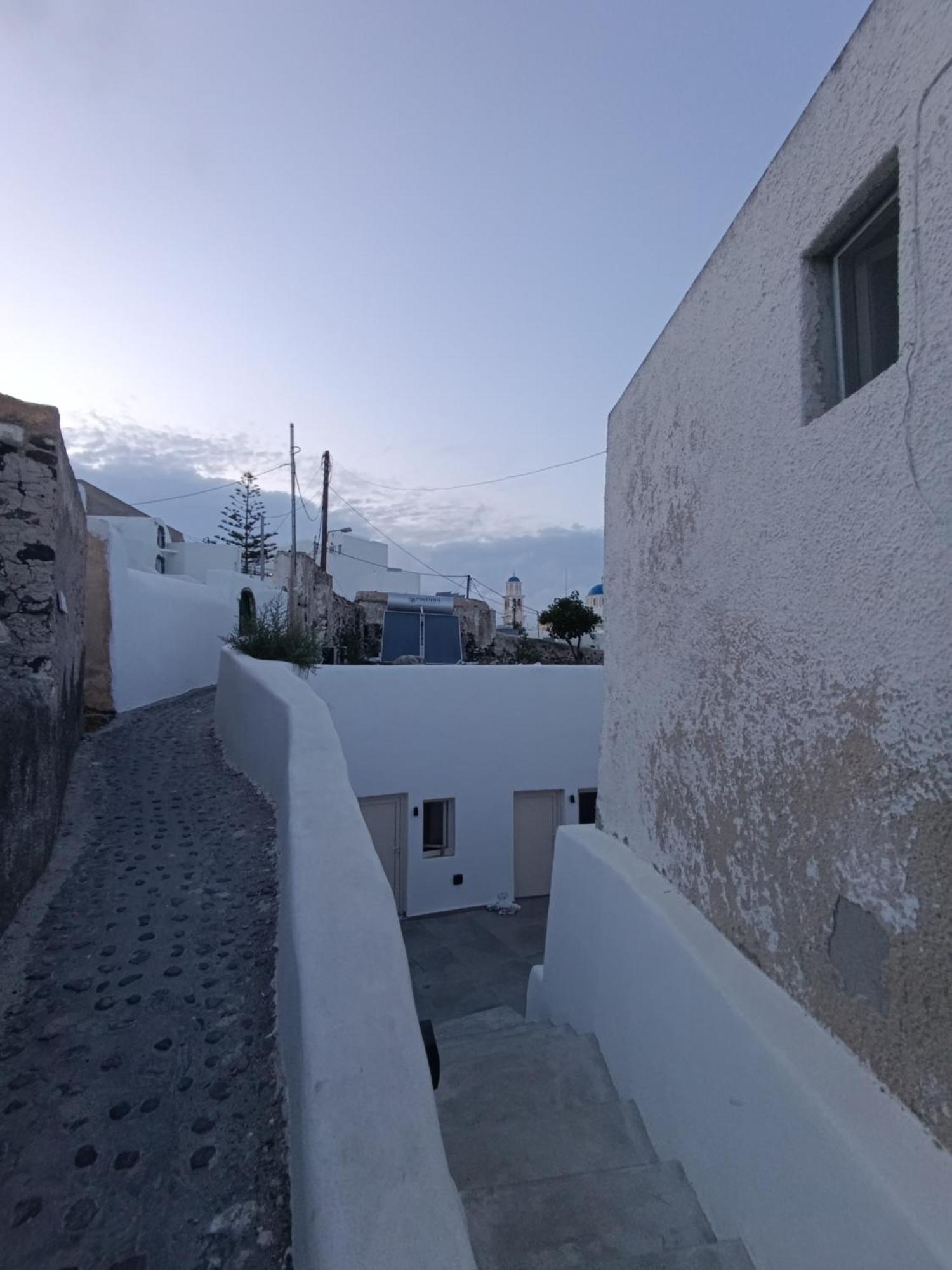 Cycladic Center Cave Rooms Fira  Luaran gambar