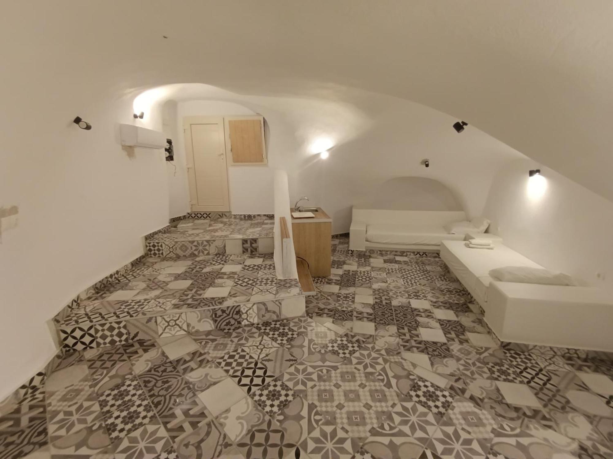 Cycladic Center Cave Rooms Fira  Luaran gambar