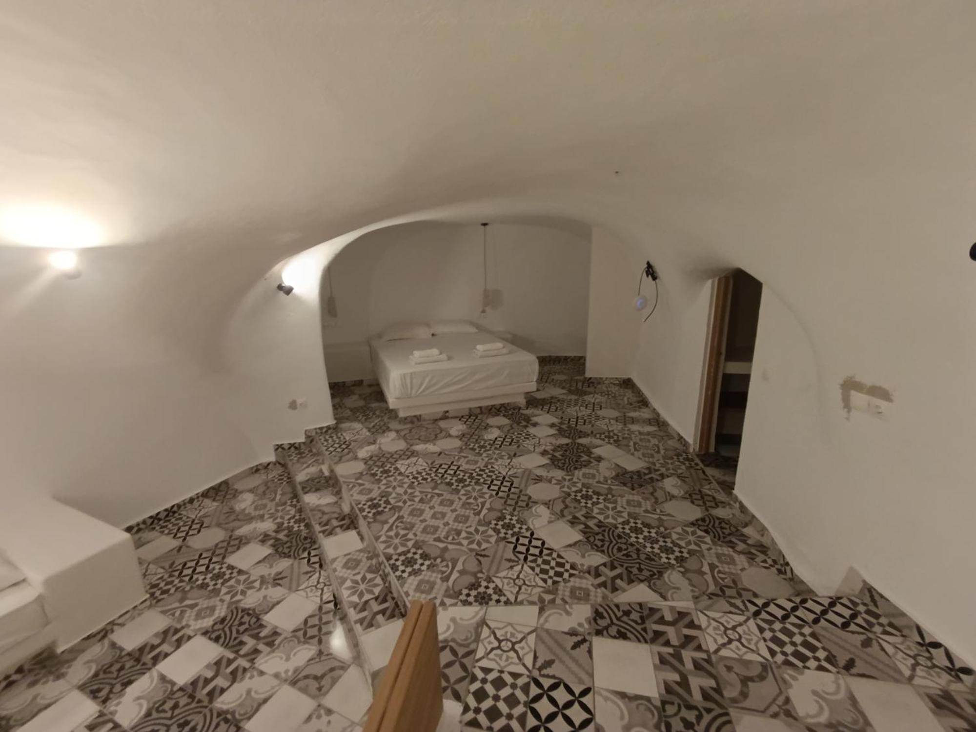 Cycladic Center Cave Rooms Fira  Luaran gambar